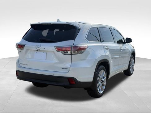 Used 2016 Toyota Highlander Limited FWD image 26
