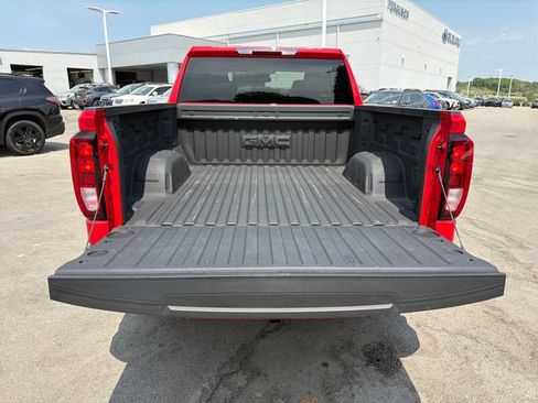 New 2026 GMC Sierra 1500 Elevation w/ X31 Off-Road Package AWD/4WD image 23