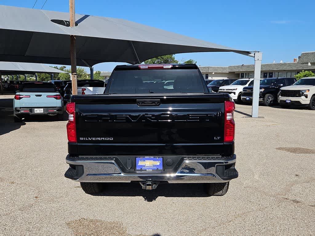 Used 2023 Chevrolet Silverado 1500 LT AWD/4WD image 7