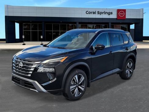 New 2025 Nissan Rogue SL image 1