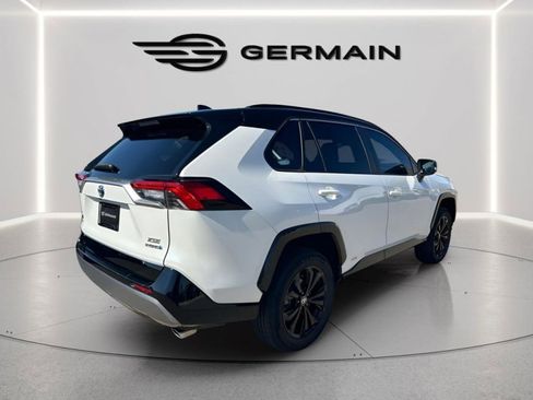 Used 2022 Toyota RAV4 XSE AWD/4WD image 7