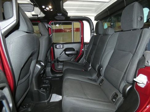 Used 2022 RAM 1500 Big Horn image 22