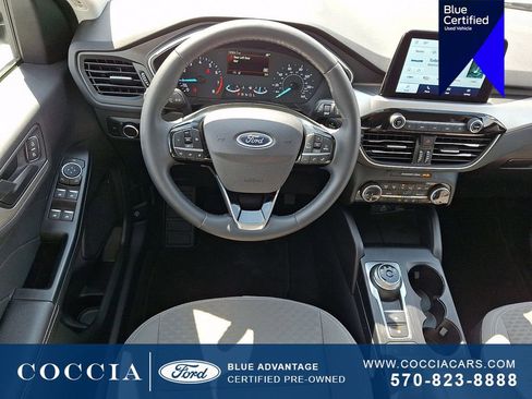 Certified 2022 Ford Escape SE w/ SE Sport Appearance Package AWD/4WD image 11