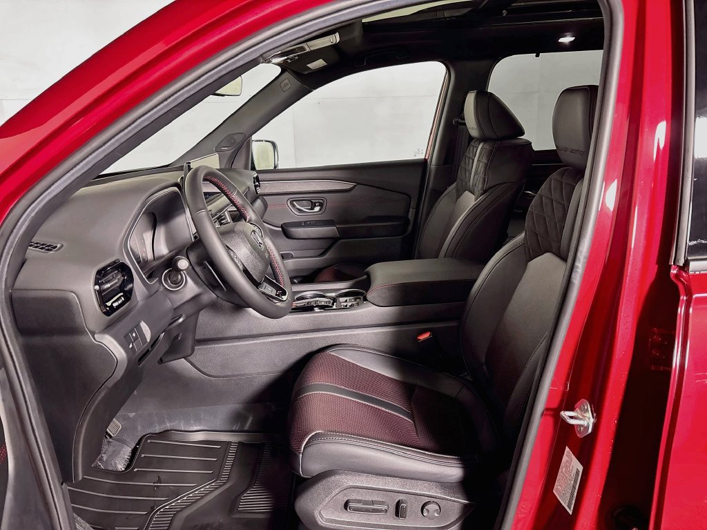 New 2026 Honda Pilot Black Edition image 11