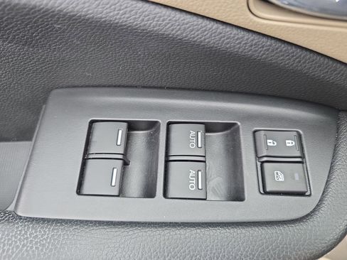 Used 2019 Honda Pilot Elite image 29