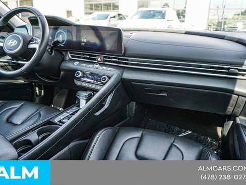 Used 2024 Hyundai Elantra Limited FWD image 22