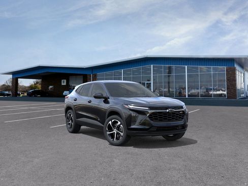 New 2026 Chevrolet Trax RS image 1