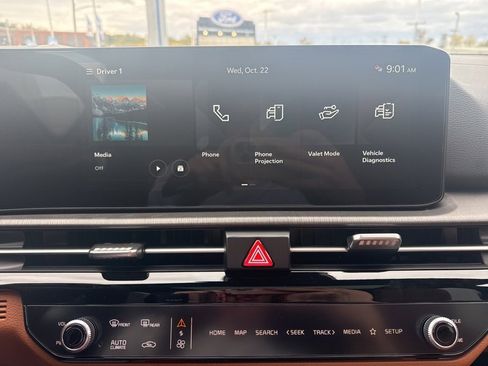 New 2026 Kia Sportage X-Line w/ X-Line Premium Package image 34