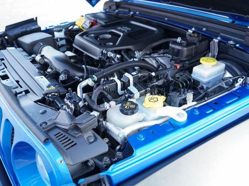 Used 2021 Jeep Wrangler Sport S image 38