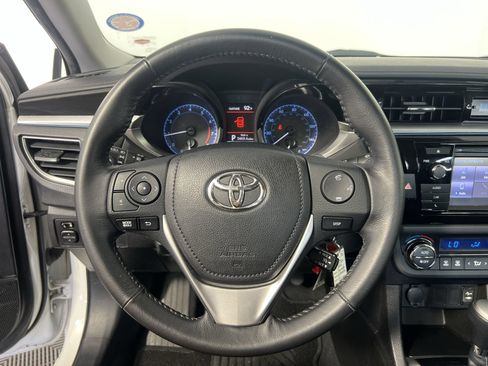Used 2015 Toyota Corolla S FWD image 17
