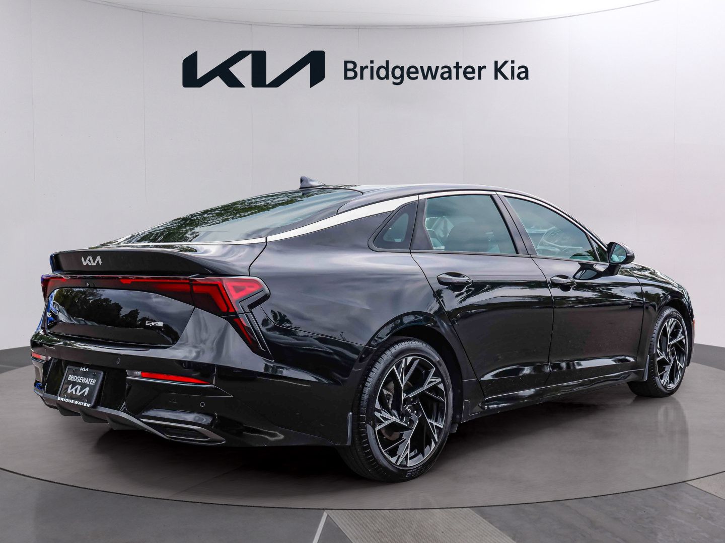 Certified 2025 Kia K5 GT-Line w/ GT-Line Premium Package AWD/4WD image 6