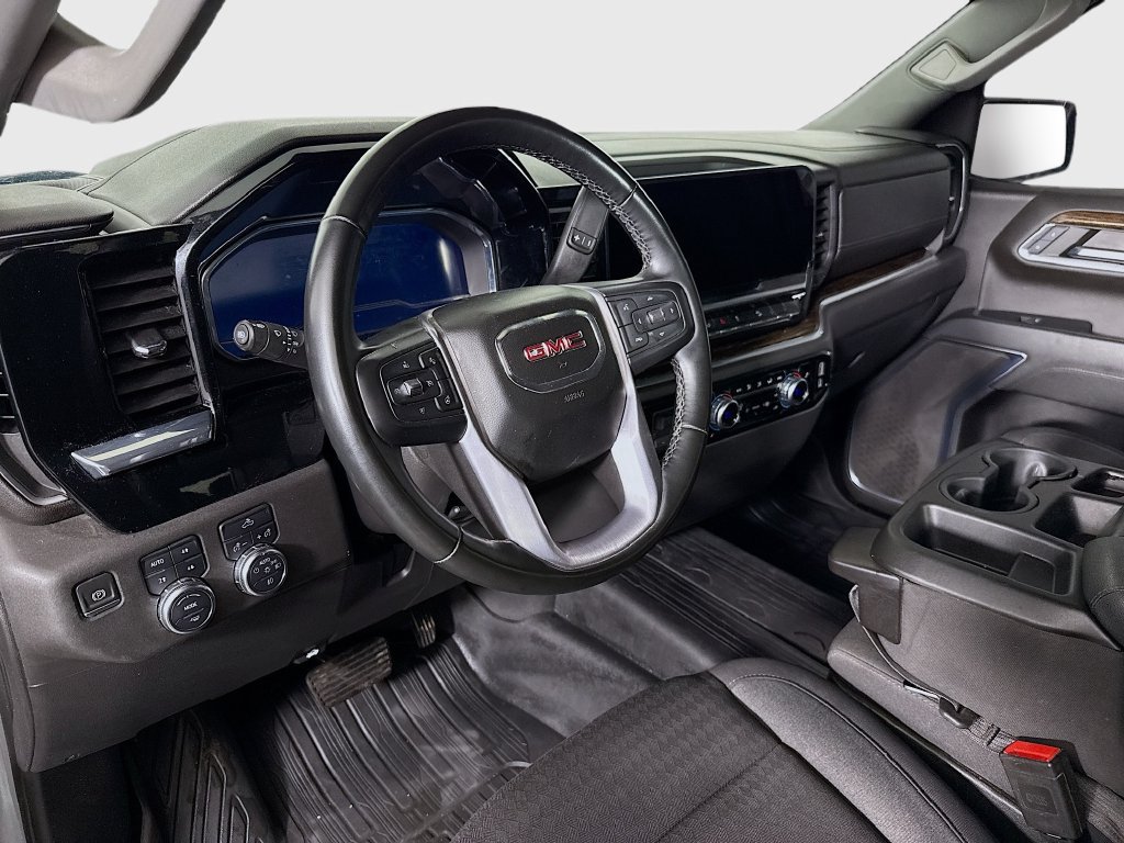 Used 2024 GMC Sierra 1500 Elevation AWD/4WD image 10