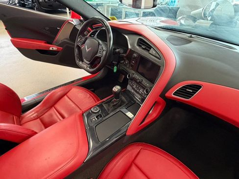 Used 2014 Chevrolet Corvette Stingray Coupe RWD image 48
