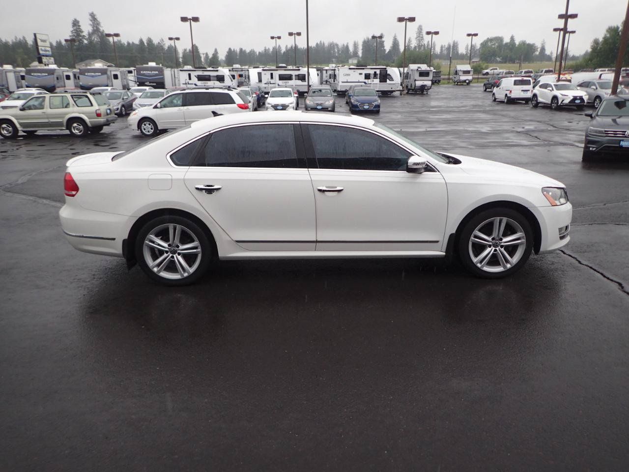 Used 2015 Volkswagen Passat 1.8T SE FWD image 6
