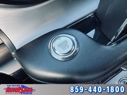 Used 2021 Lincoln Aviator 2WD image 29