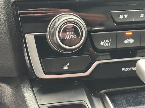 Used 2017 Honda CR-V EX image 19