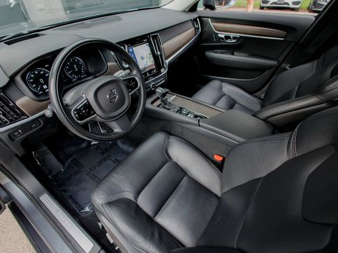 Used 2020 Volvo V90 T6 Cross Country w/ Protection Package Premier AWD/4WD image 12