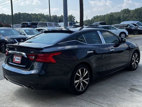 Used 2016 Nissan Maxima SR FWD image 6