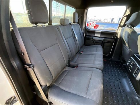 Used 2016 Ford F150 XLT w/ Equipment Group 302A Luxury image 19