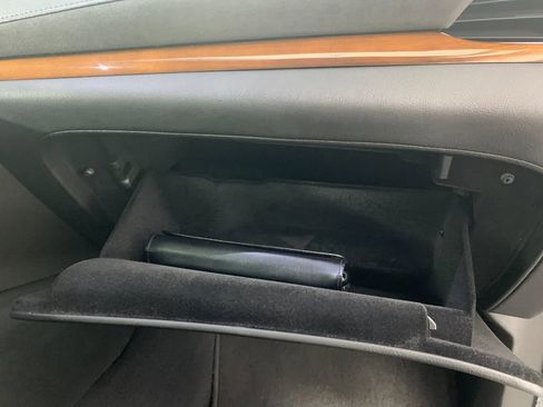 Used 2018 Cadillac Escalade 4WD image 42