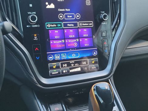 Used 2022 Subaru Outback Wilderness image 18