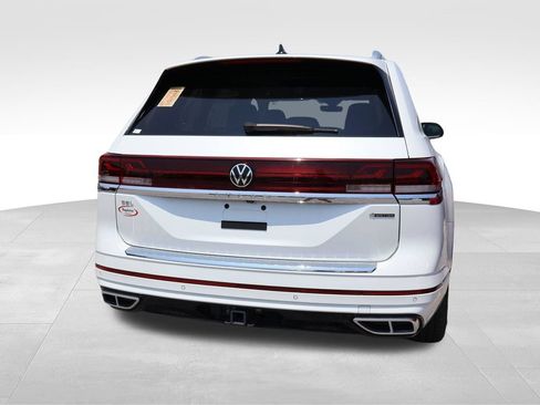 Used 2024 Volkswagen Atlas SEL Premium R-Line AWD/4WD image 17
