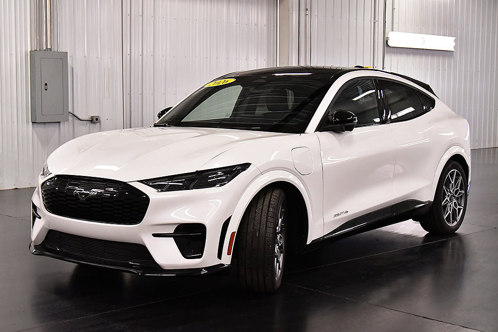 New 2026 Ford Mustang Mach-E GT AWD/4WD image 3