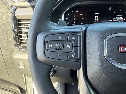 Used 2024 GMC Sierra 1500 AT4 w/ Technology Package image 26