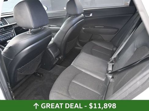 Used 2019 Kia Optima S w/ S Panoramic Sunroof Package FWD image 17