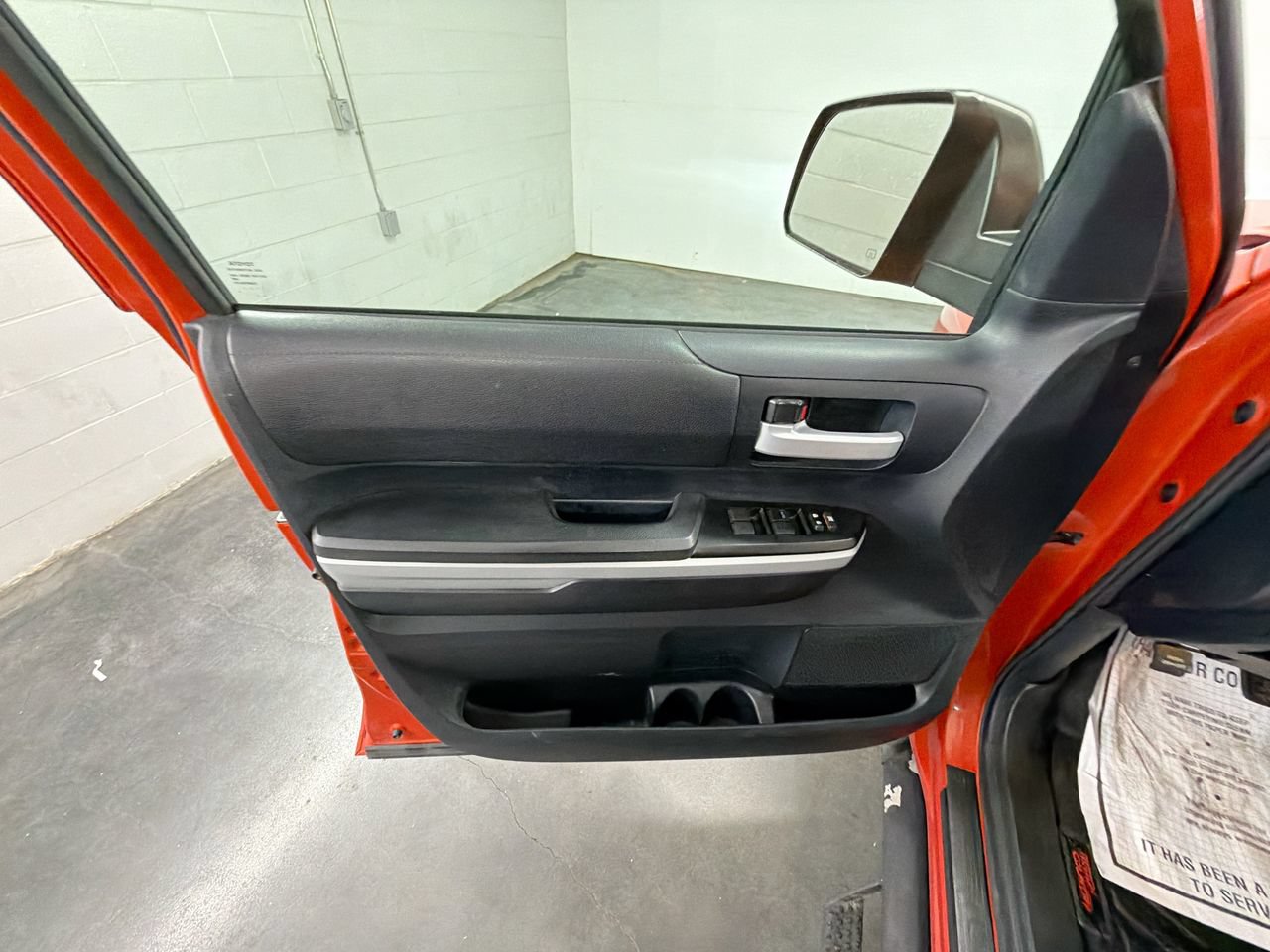 Used 2018 Toyota Tundra SR5 w/ TRD Off Road Package AWD/4WD image 20
