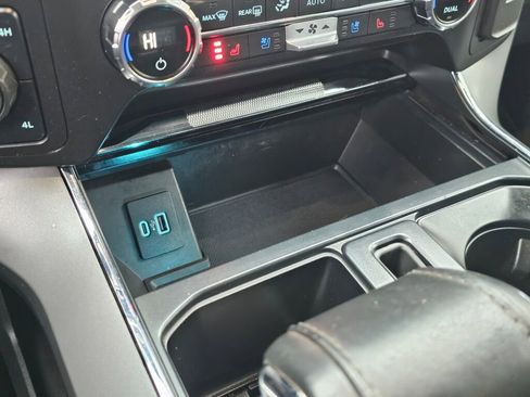 Used 2021 Ford F150 Lariat image 30