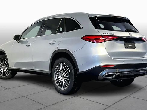 New 2026 Mercedes-Benz GLC 300 4MATIC image 3