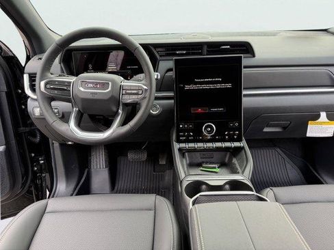 New 2026 GMC Terrain Elevation w/ Elevation Premium Package image 2