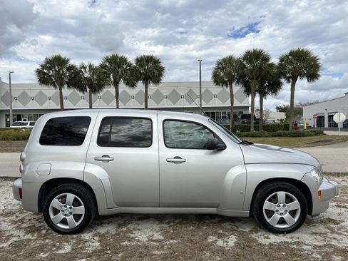 Used 2007 Chevrolet HHR LS image 5