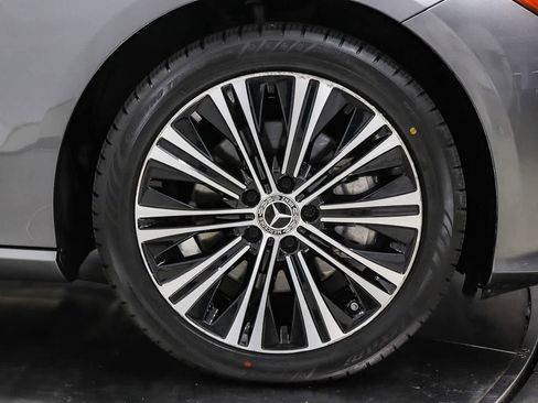 Certified 2023 Mercedes-Benz CLA 250 image 9