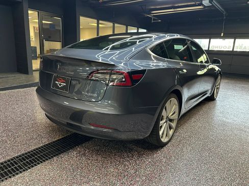 Used 2018 Tesla Model 3 Long Range AWD/4WD image 7