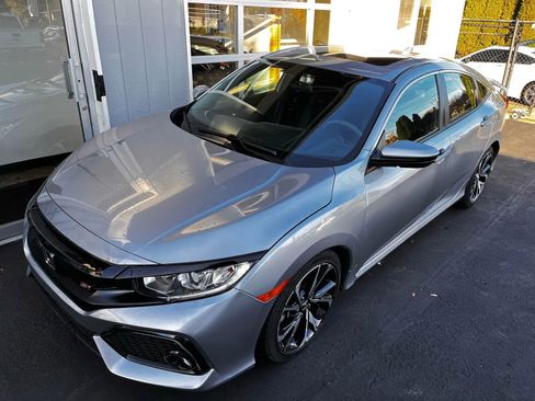 Used 2017 Honda Civic Si image 3