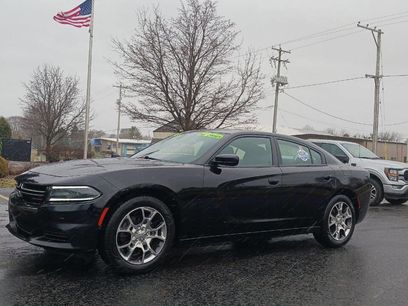 Used 2017 Dodge Charger SE