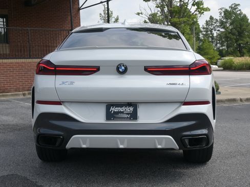 Used 2021 BMW X6 xDrive40i w/ Executive Package AWD/4WD image 8