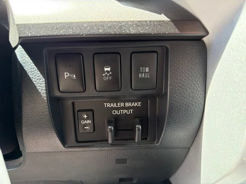 Used 2019 Toyota Tundra SR5 w/ TRD Sport Package AWD/4WD image 24