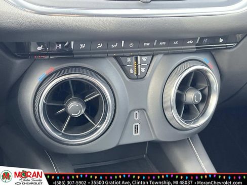 Certified 2024 Chevrolet Blazer LT image 22