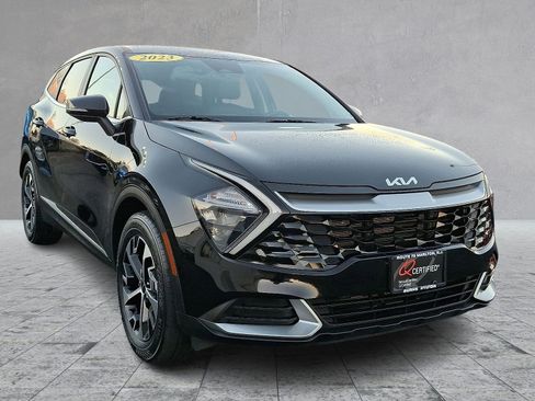 Used 2023 Kia Sportage EX image 2