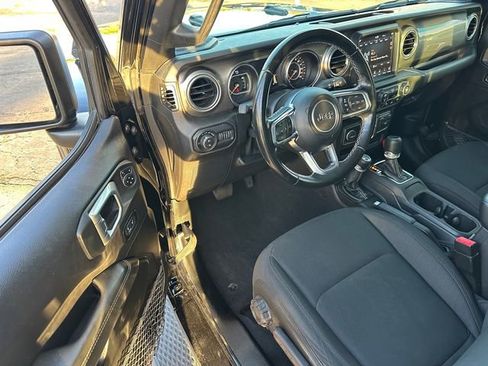 Used 2020 Jeep Gladiator Overland image 31