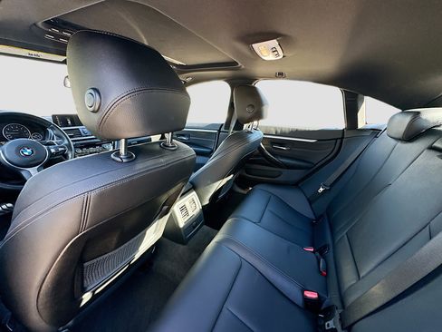 Used 2019 BMW 440i Gran Coupe 440i w/ M Sport Package image 27