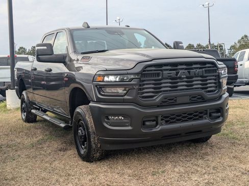 Used 2025 RAM 2500 Tradesman AWD/4WD image 2