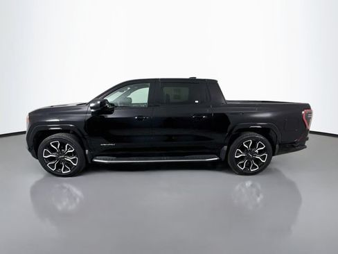 Used 2025 GMC Sierra EV Denali AWD/4WD image 4