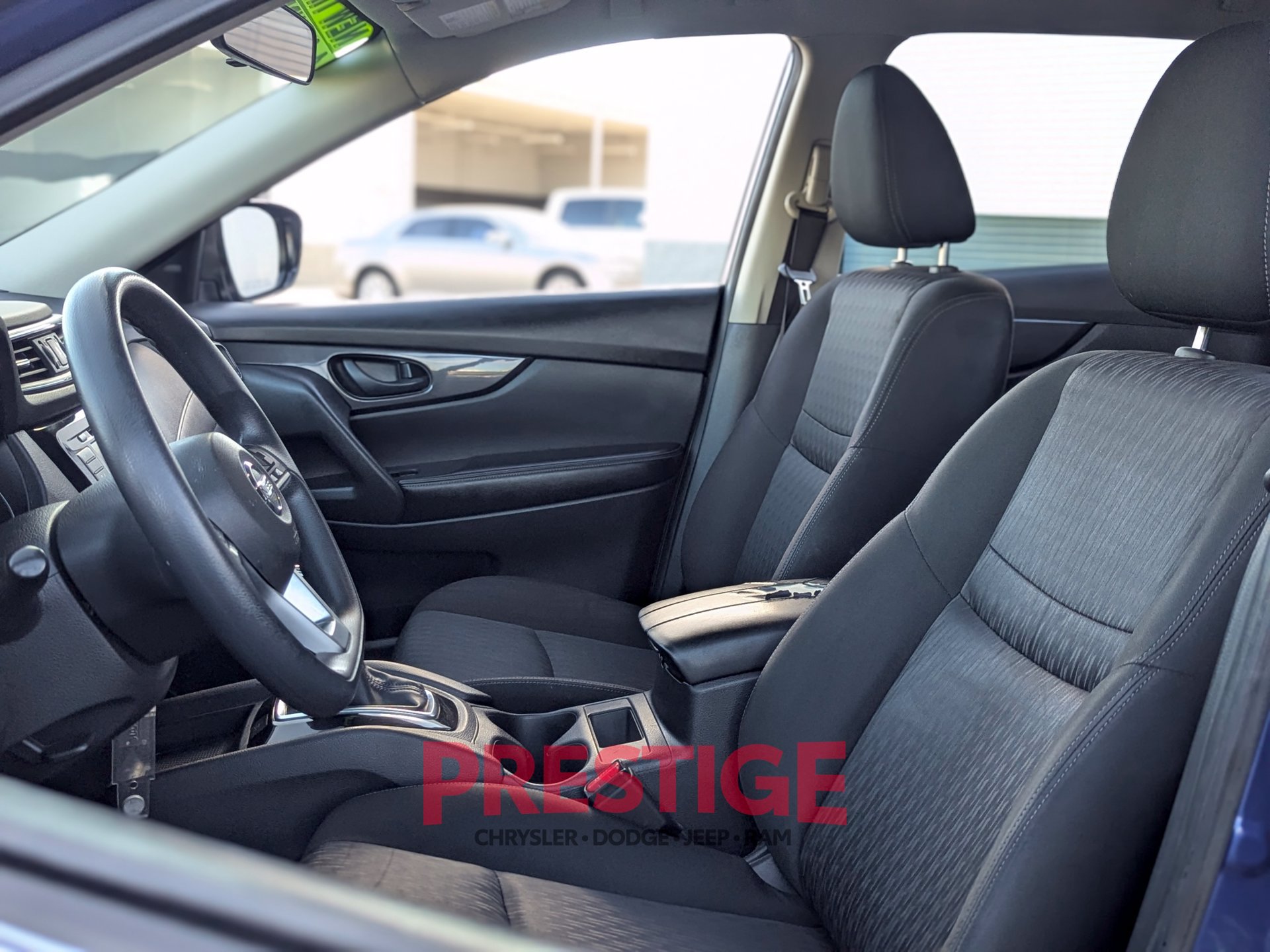 Used 2020 Nissan Rogue S FWD image 21
