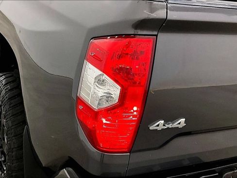 Used 2017 Toyota Tundra Platinum AWD/4WD image 24