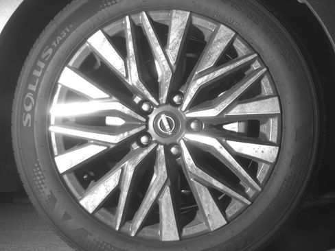 Used 2025 Nissan Altima 2.5 SV FWD image 13