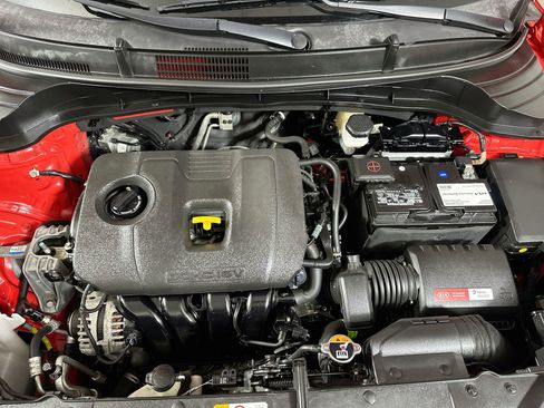 Used 2022 Kia Soul LX FWD image 30